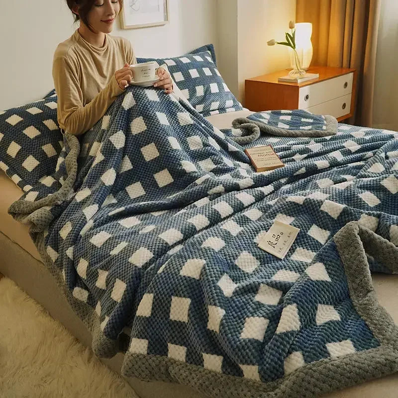 Knit Blanket Throw Soft Chenille, Crochet, Handmade Knit Throw Blanket for Couch Bed.