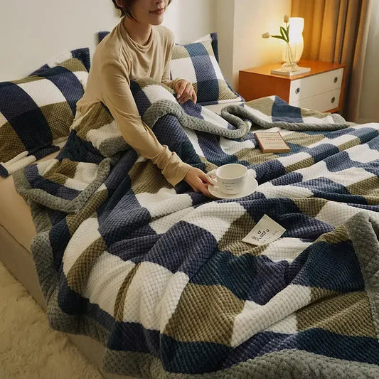 Knit Blanket Throw Soft Chenille, Crochet, Handmade Knit Throw Blanket for Couch Bed.